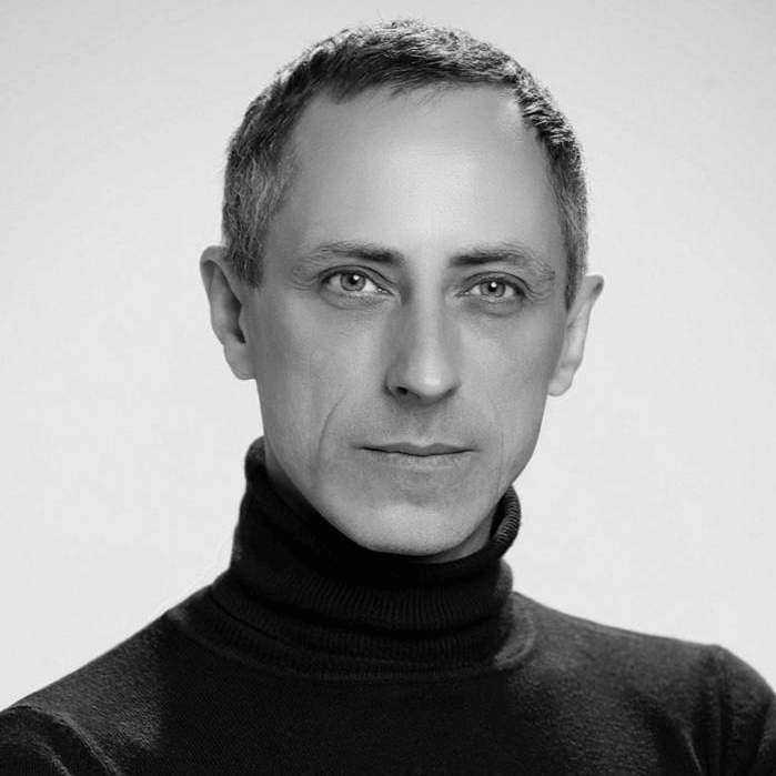 Работы будет разбирать Алексей Ведерников —